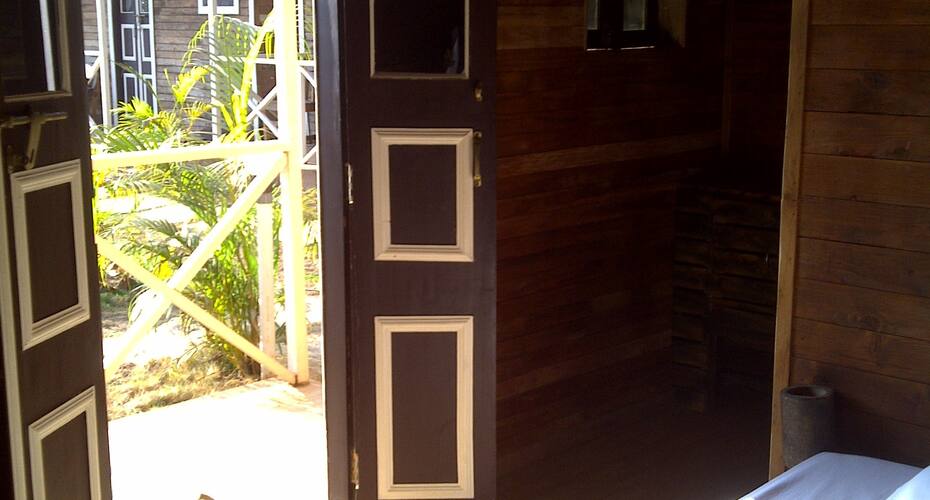 Boaty's Beach Cottage, Goa 3